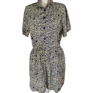 💜$5💜 CALIFORNIA CRUSHV Romper Size Med - LARGE